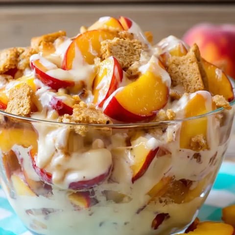A bowl of peaches and cream.